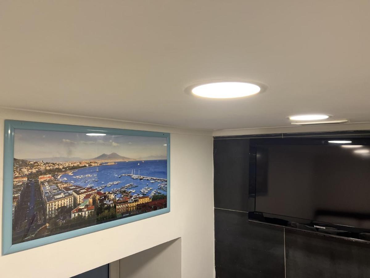 B&B Luna Rossa Napoli Eksteriør bilde